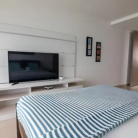 Espectacular Apto De 2 Hab En Piso 27-morros